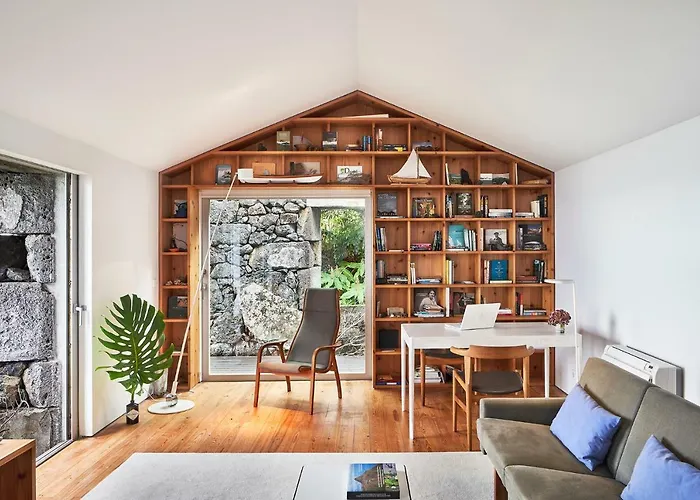 Casa Do Ferreiro Holiday home Sao Miguel Arcanjo